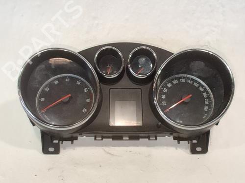 Used Instrument cluster Instrument cluster 37082509 37082509