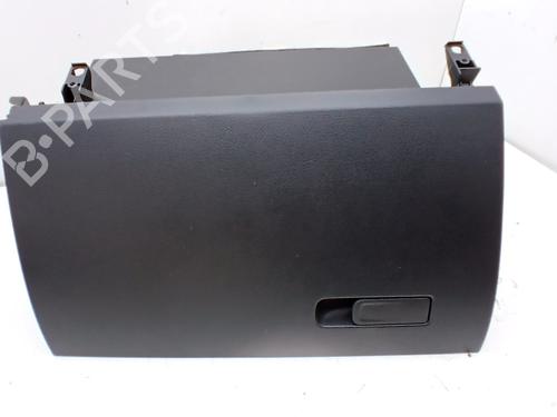 Used Glove box Glove box 37288867 37288867