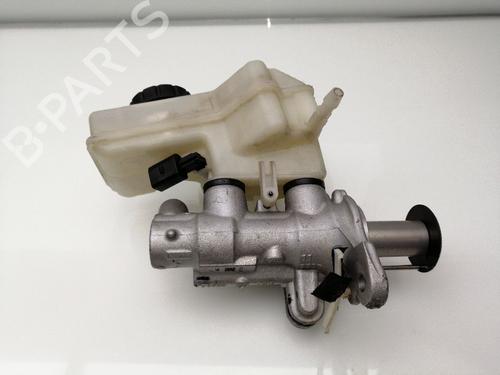 Used Brake master cylinder SEAT IBIZA V (KJ1, KJG) 1.0 TSI (115 hp) 23404626