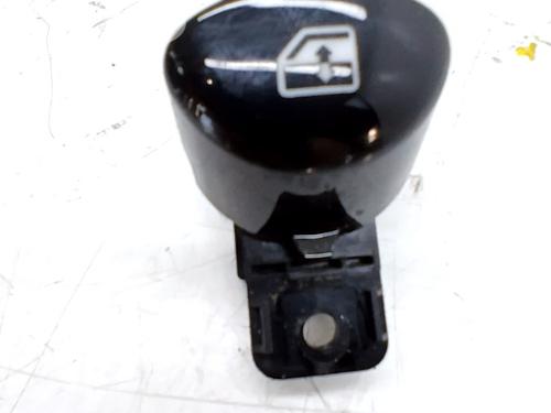 Used Left front window switch Left front window switch FIAT 500 (312_) 1.0 Mild Hybrid (312.AYD1B) (69 hp) 34119536 34119536