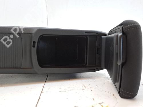 Armrest / Center console PEUGEOT 308 II (LB_, LP_, LW_, LH_, L3_) 1.2 THP 130 | BP27274541I20 