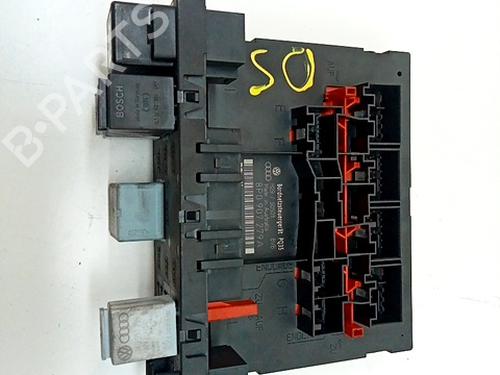 Fuse box AUDI A3 (8P1) 1.6 | BP29991828E1