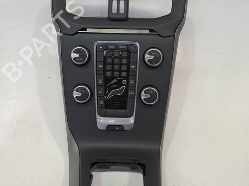 Used Climate control VOLVO V40 Hatchback (525) D2 (120 hp) 23370979