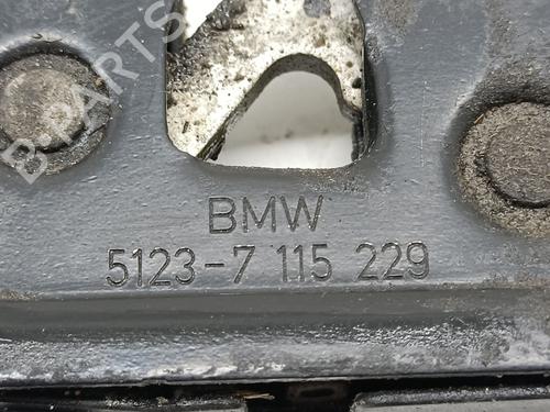 Used Hood lock BMW 5 (E60) 530 d (218 hp) 25456481