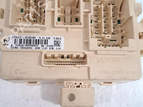 Fuse box HYUNDAI TUCSON (TL, TLE) 1.6 CRDi | BP26381777E1 