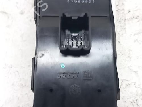 Left front window switch OPEL INSIGNIA A Saloon (G09) 2.0 CDTI 4x4 (69) | BP38990207I27 - Image 2