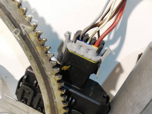 Used Left front window motor OPEL ASTRA H (A04) 1.7 CDTI (L48) (100 hp) 25458867