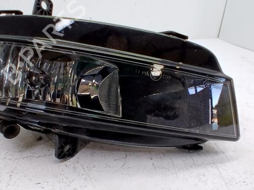 right-front-fog-light-vw-golf-vii-5g1-bq1-be1-be2-2012-2013-2014-2015-2016-2017-2018-2019-2020-2021-39401058 main image