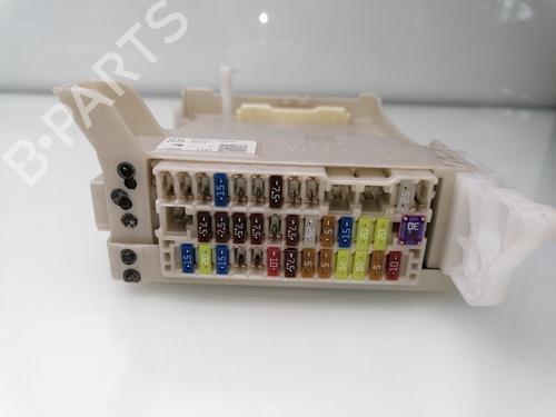 Fuse box TOYOTA YARIS (_P13_) 1.0 (KSP130_, KSP130) | BP23384422E1 