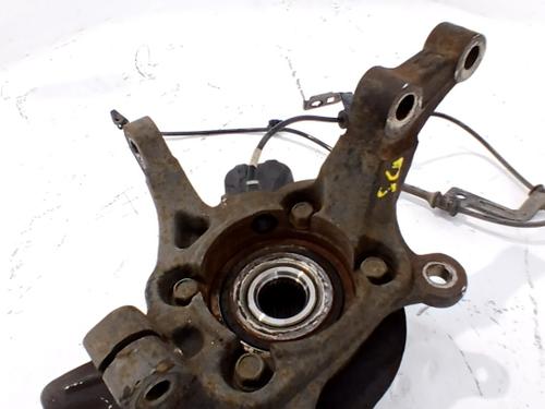 Left front steering knuckle KIA CARENS IV 1.7 CRDi | BP40545965M25 - Image 3