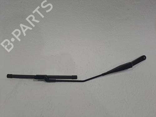 Used Front windshield wiper arm FORD FIESTA VI (CB1, CCN) 1.25 (82 hp) 24240130