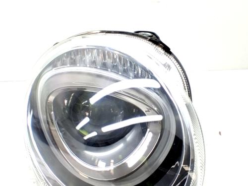Phare droit FIAT 500 (312_) 1.2 (312AXA1A) (69 hp) 32105974