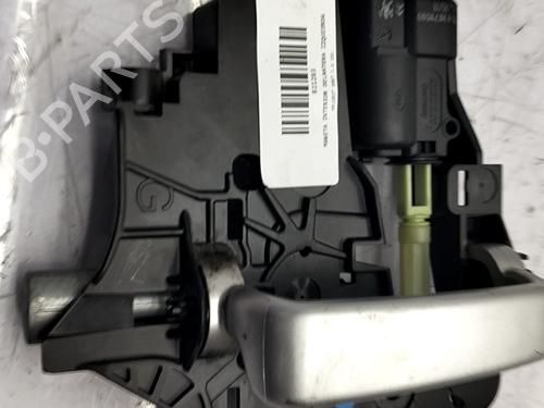 Used Front left interior door handle PEUGEOT 1007 (KM_) 1.6 16V (109 hp) 32107380