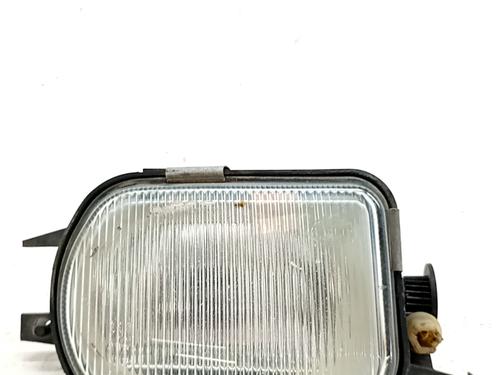 Nebelscheinwerfer links für MERCEDES-BENZ C-CLASS (W203) C 200 Kompressor (203.045) (163 hp) 31700761