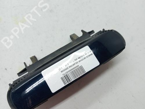 Używane Klamka zewnętrzna drzwi przednich prawych AUDI A4 B6 Avant (8E5) 3.0 (220 hp) 23352372