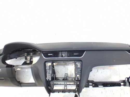 Instrumentbræt Instrumentbræt SKODA OCTAVIA III (5E3, NL3, NR3) 1.6 TDI (105 hp) 36015688 36015688
