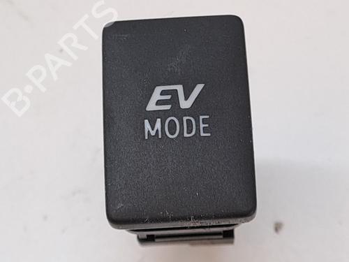 Used Electronic module TOYOTA YARIS (_P13_) 1.5 Hybrid (NHP130_, NHP130) (101 hp) 23366548