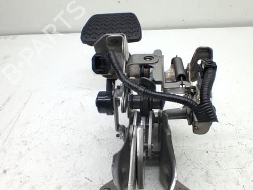 Used Break pedal Break pedal LEXUS NX II (_A2_, _H2_) 350h (AAZH20) (243 hp) 40545849 40545849