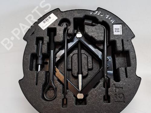 Used Jack Kit KIA CEED (CD) 1.6 CRDi 136 (136 hp) 27193934