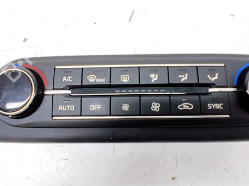 Used Climate control Climate control KIA CEED Sportswagon (CD) 1.0 T-GDI (120 hp) 35721801 35721801