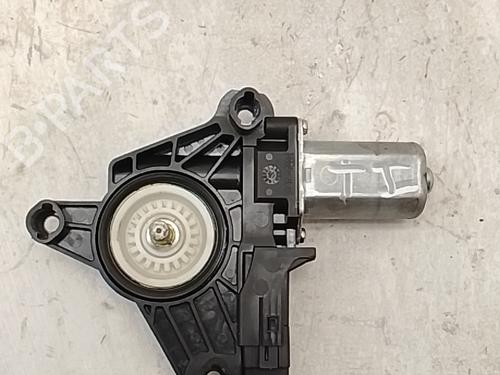 Used Left rear window motor Left rear window motor VOLVO V40 Hatchback (525) D2 (120 hp) 36376717 36376717