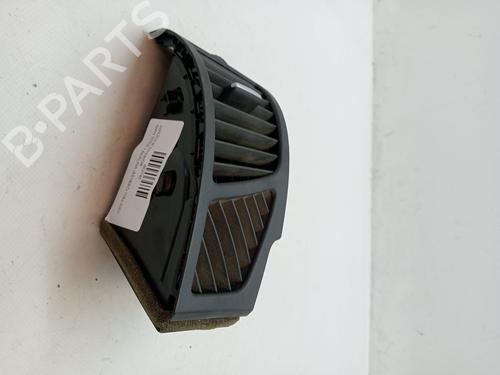 Used Air vent BMW 1 (E87) 118 d (143 hp) 23357388