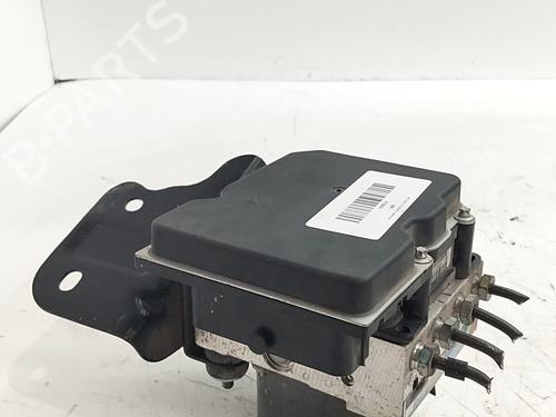 ABS pump MAHINDRA XUV500 2.2 CRDe | BP38748431M43 - Image 3