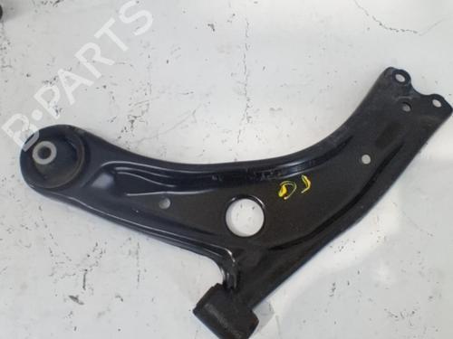 left-front-suspension-arm-toyota-yaris-_p21_-_pa1_-_ph1_-2020-40551402 main image