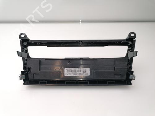 Used Climate control BMW 1 (F21) 116 d (116 hp) 23449808
