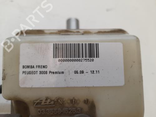Used Brake master cylinder PEUGEOT 3008 I MPV (0U_) 2.0 HDi (163 hp) 23339132