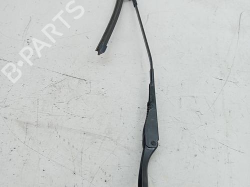 Used Front windshield wiper arm BMW 1 (E87) 118 d (143 hp) 23350923