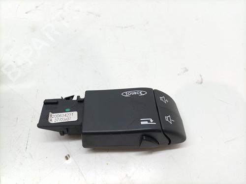Used Switch RENAULT CLIO II (BB_, CB_) 1.5 dCi (B/CB3M) (64 hp) 28083851