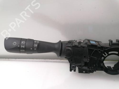 Switch TOYOTA HILUX VIII Pickup (_N1_) 2.4 D 4WD (GUN125_, GUN125R) | BP27461676I30