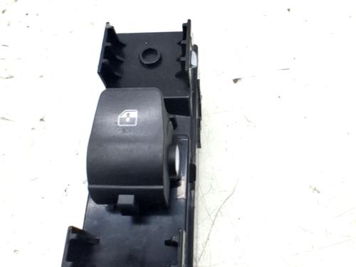 right-front-window-switch-hyundai-i30-pde-pd-pden-2016-36036487 main image