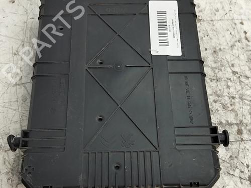 Fuse box PEUGEOT 2008 I (CU_) 1.2 THP 130 / PureTech 130 | BP40062734E1 - Image 3