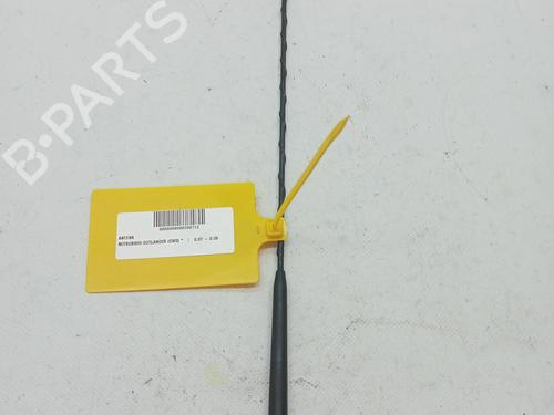 Antenne/Base MITSUBISHI OUTLANDER II (CW_W) 2.0 DI-D (CW8W) (140 hp) 23352627