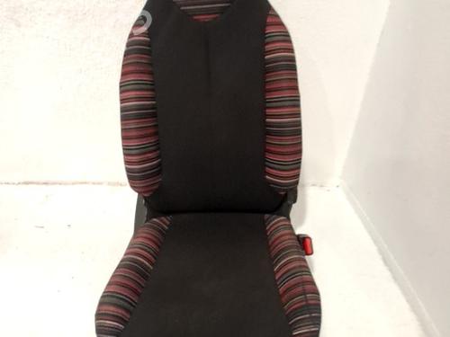 Used Right front seat CITROËN C1 II (PA_, PS_) 1.2 VTi 82 (82 hp) 30477901