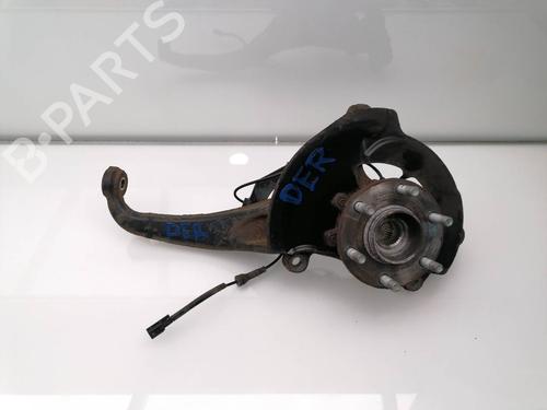 Used Right front steering knuckle NISSAN NAVARA NP300 Pickup (D23, D23T) 2.3 dCi 4x4 (D231) (163 hp) 23937410
