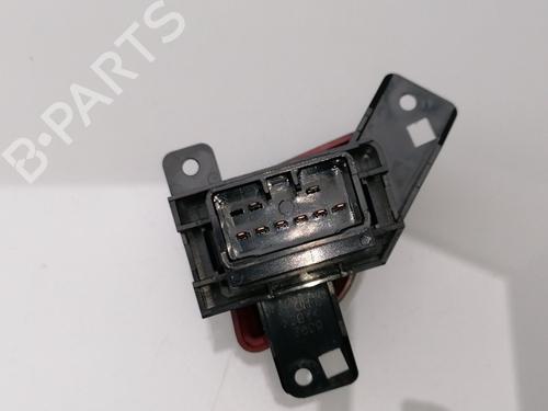 Used Warning switch HYUNDAI i30 (FD) 1.6 CRDi (116 hp) 23420593