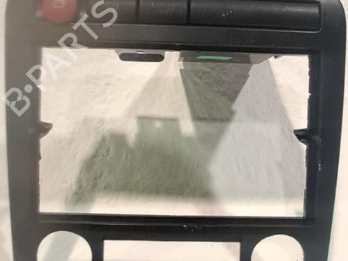 Bouton de warning SEAT IBIZA III (6L1) 1.4 16V (86 hp) 32107960