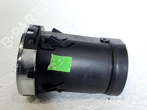 Air vent PEUGEOT 308 I (4A_, 4C_) 1.6 HDi | BP29992619I21 