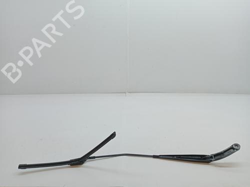 Used Front windshield wiper arm VW T-CROSS (C11, D31) 1.0 TSi (95 hp) 23344387