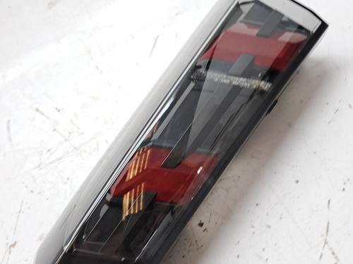 Used Right tailgate light PEUGEOT 2008 II (UD_, US_, UY_, UJ_, UR_, UC_) 1.2 PureTech 100 (USHNK) (101 hp) 27668721