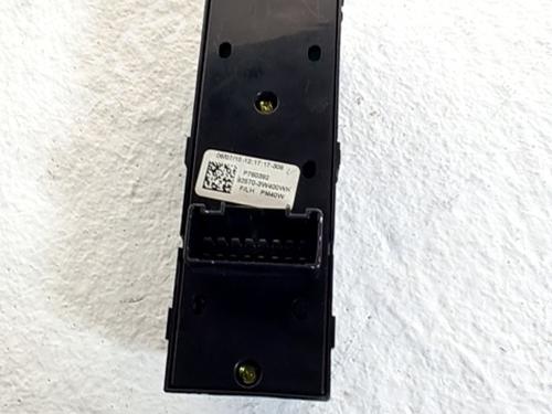 Left front window switch KIA SPORTAGE III (SL) 1.7 CRDi | BP30898360I27