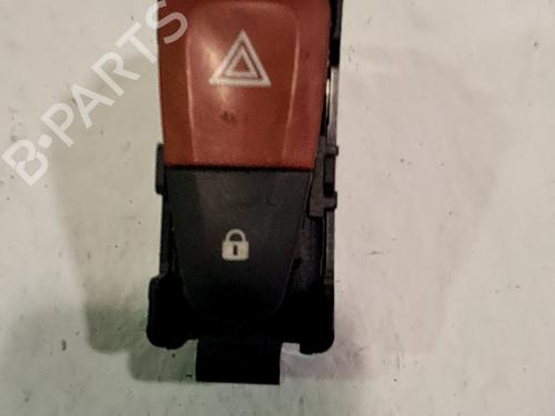 Used Warning switch Warning switch RENAULT MEGANE III Grandtour (KZ0/1) 1.9 dCi (KZ0J, KZ0N, KZ1S) (131 hp) 33768663 33768663