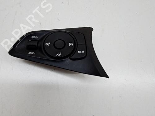Steering wheel controls OPEL CORSA F (P2JO) CORSA-e (68) | BP30622883E15