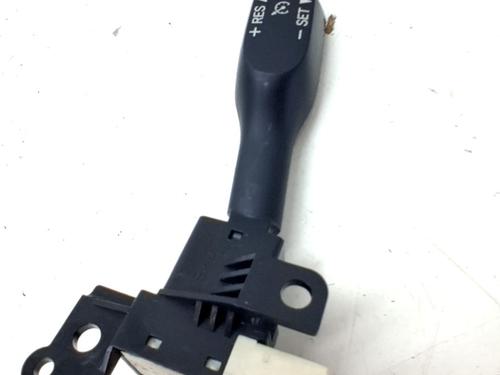 switch-toyota-prius-_w3_-2008-2009-2010-2011-2012-2013-2014-2015-2016-36002418 main image