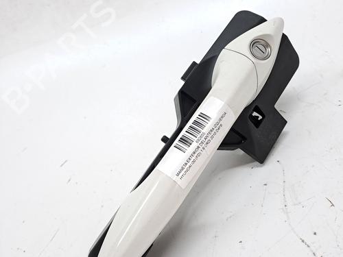 Used Front left exterior door handle HYUNDAI i30 (GD) 1.6 CRDi (110 hp) 27292933