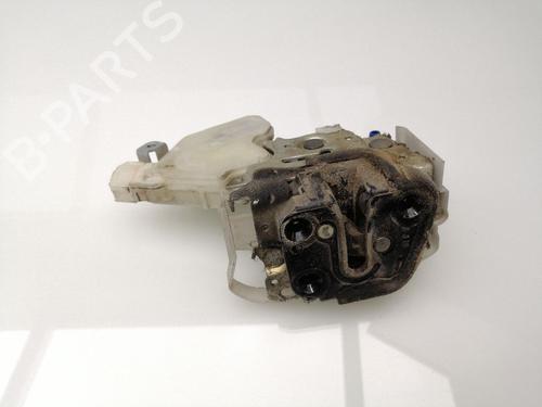 Used Tailgate lock SUZUKI GRAND VITARA II (JT, TE, TD) 1.9 DDiS All-wheel Drive (JT419, TD44, JB419WD, JB419XD,... (129 hp) 23384509