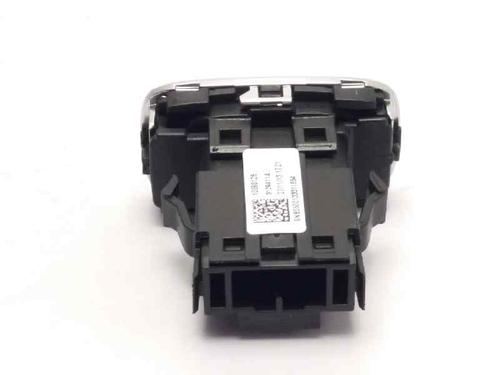Switch VOLVO V40 Hatchback (525) D3 | BP23874434I30 